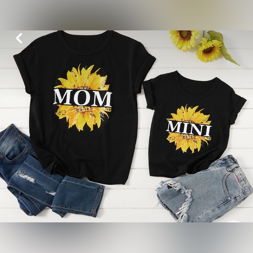 Mom Sunflower T-Shirt Mom Shirt Black Size Women’s Small